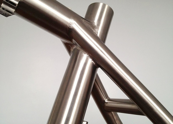 profil en aluminium en acier de soudure d'extrusion de cadre en aluminium de 0.005mm