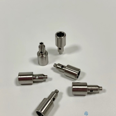 Personnaliser des pièces légères CNC TC4 en titane tournées pour le contrôleur Bluetooth